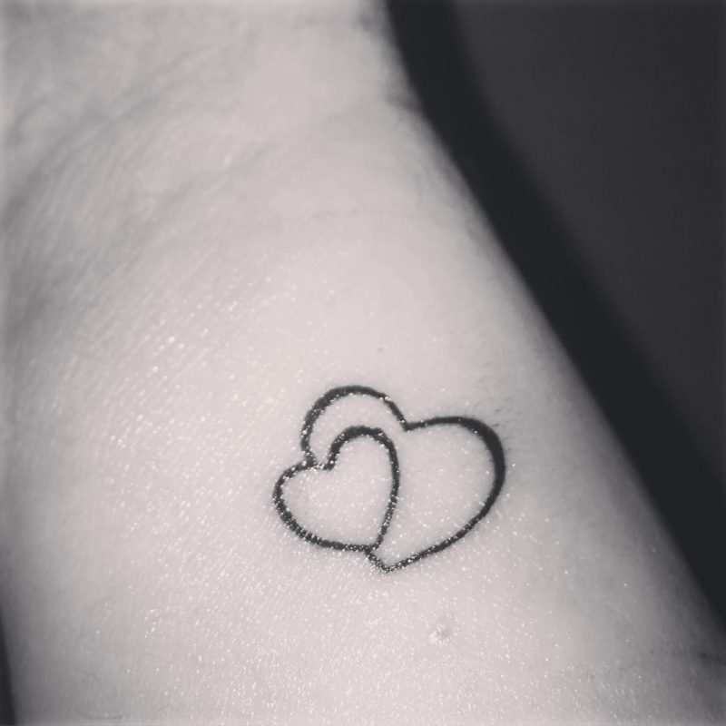 Hình Tattoo trái tim đôi đẹp