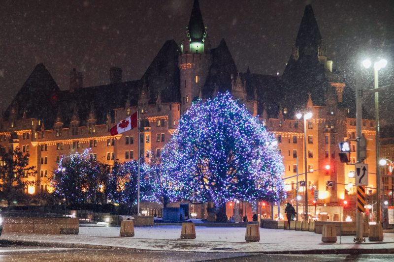 The Best Ottawa Christmas Drives - Little Miss Ottawa